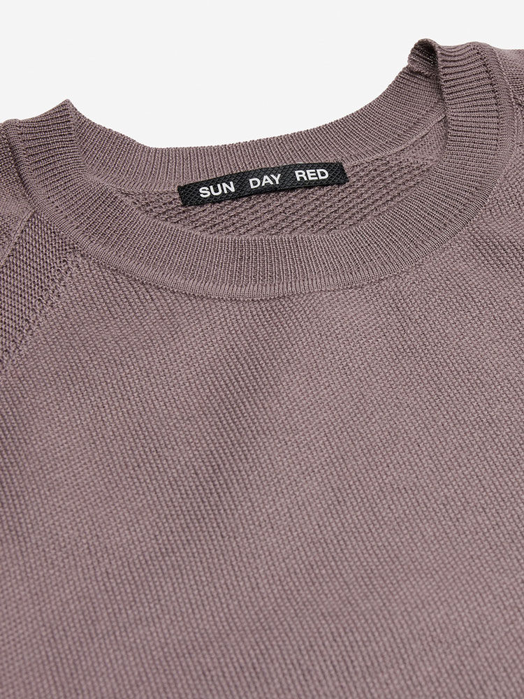 Tyrian               Sun Day Red 3D Knit Cashmere Crew | 86021-VRSO